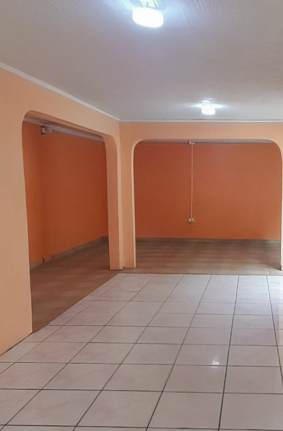 Casa en buena ubicación, sector La Pampa. 3 habitaciones y 2 baños.